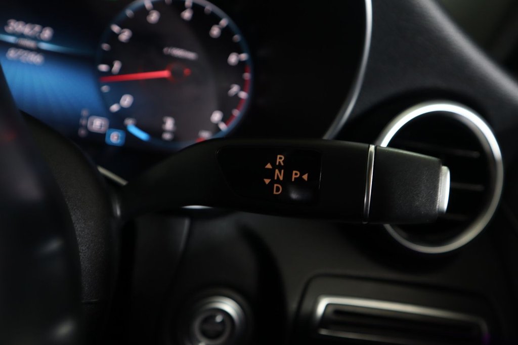 Used Mercedes-Benz C Class 2019 for sale - 78153957: Photo 19