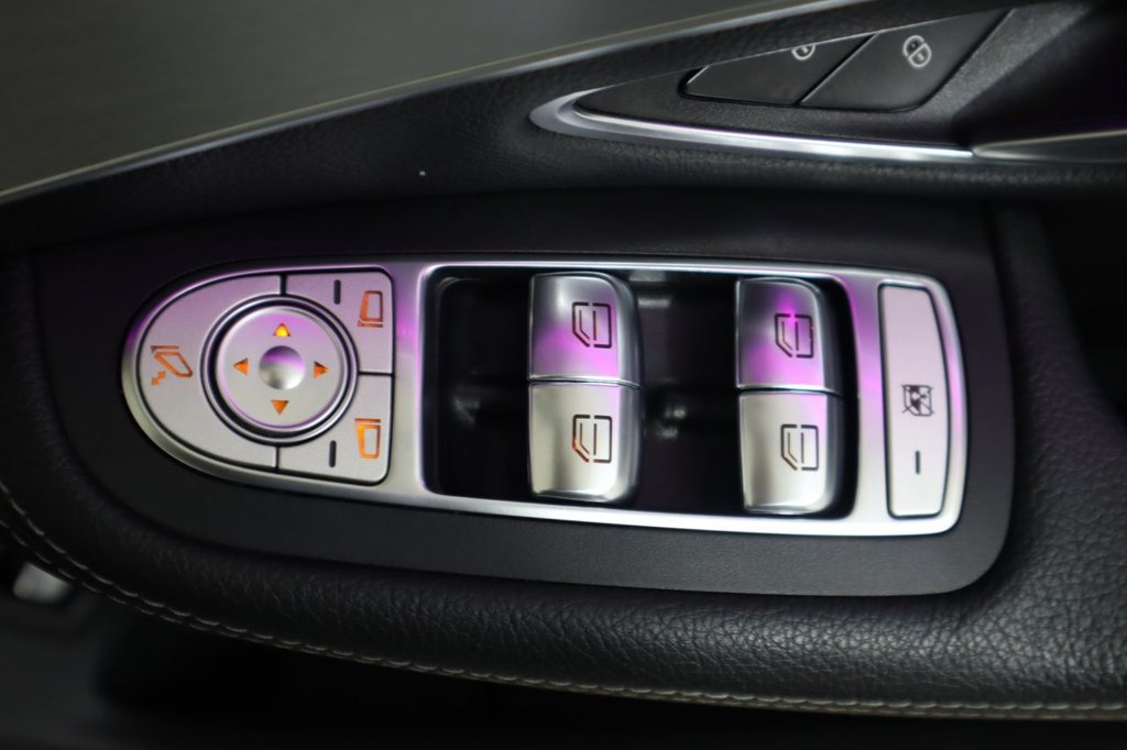 Used Mercedes-Benz C Class 2019 for sale - 78153957: Photo 26