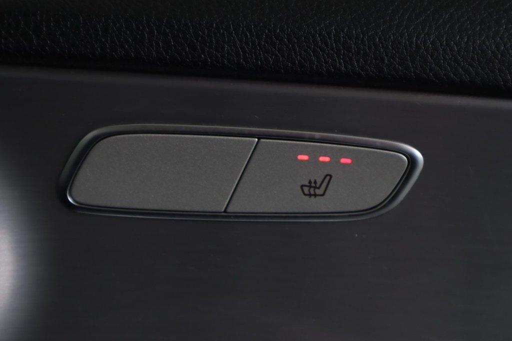 Used Mercedes-Benz C Class 2019 for sale - 78153957: Photo 27