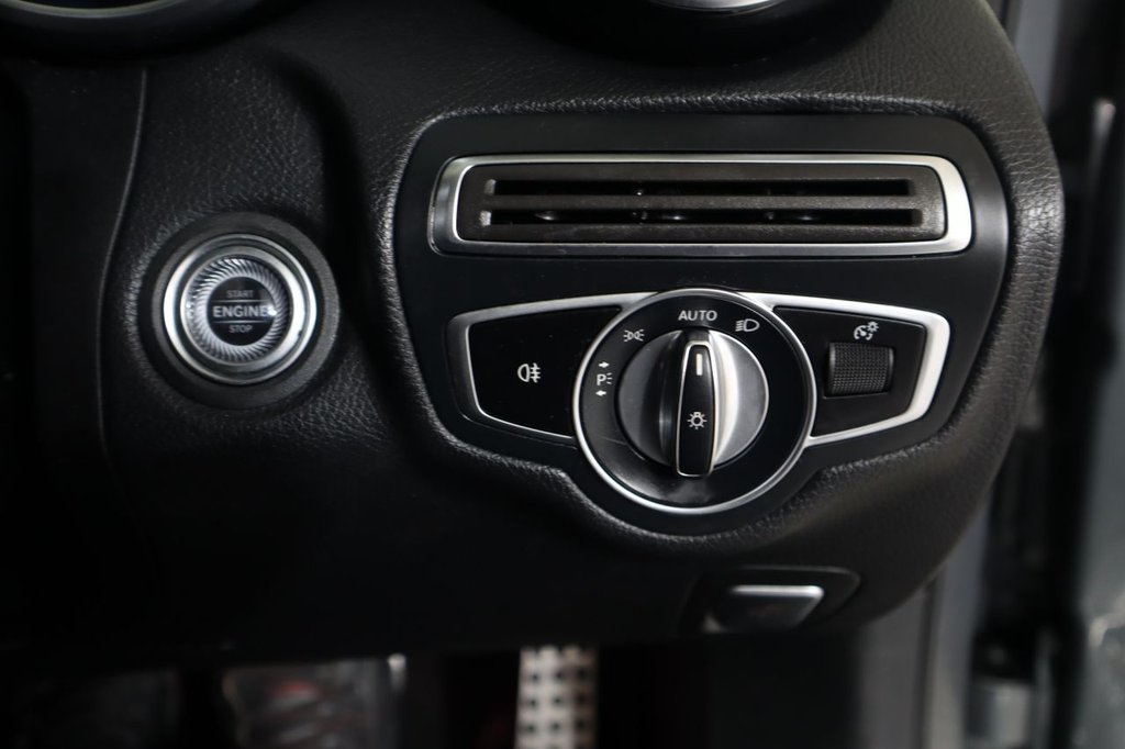 Used Mercedes-Benz C Class 2019 for sale - 78153957: Photo 28