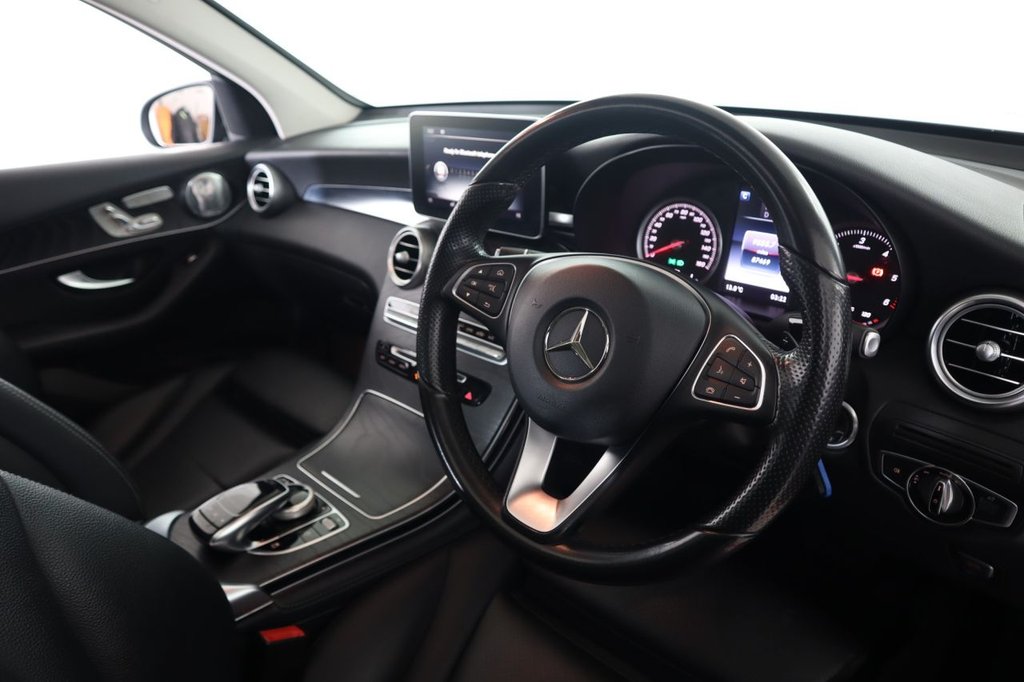 Used Mercedes-Benz GLC 2016 for sale - 77680980: Photo 17