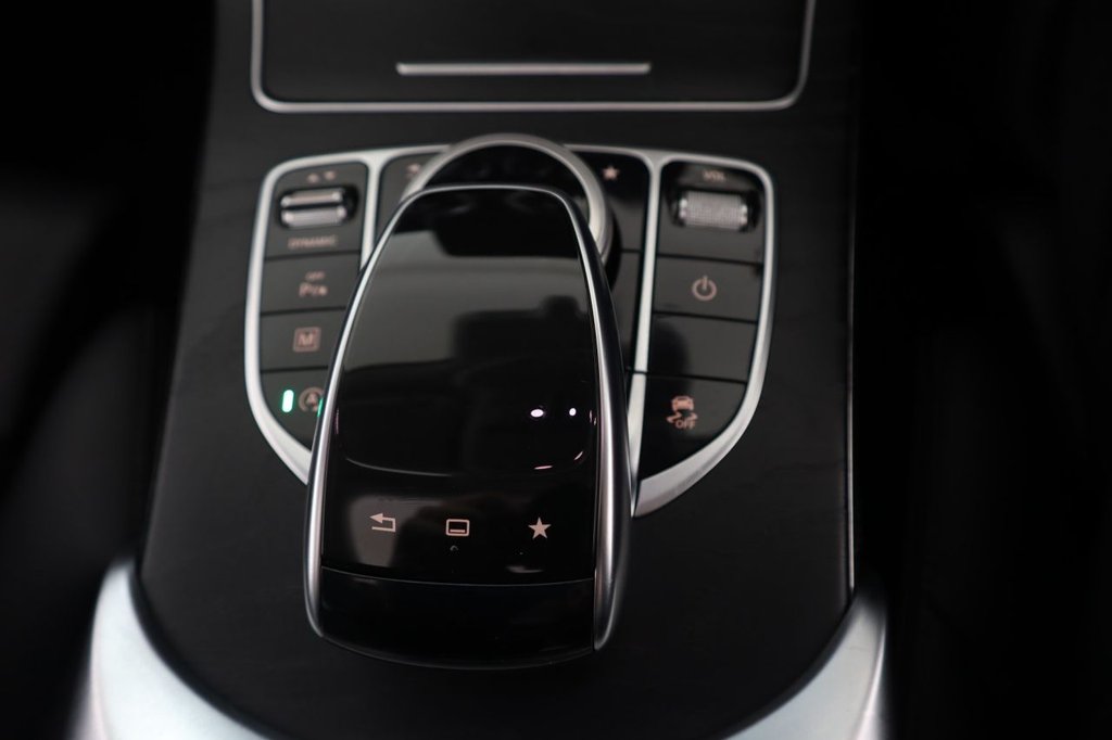 Used Mercedes-Benz GLC 2016 for sale - 77680980: Photo 23