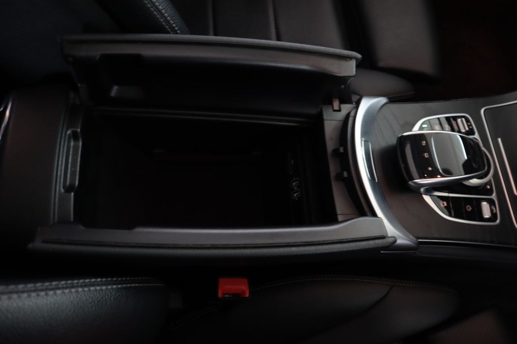 Used Mercedes-Benz GLC 2016 for sale - 77680980: Photo 38