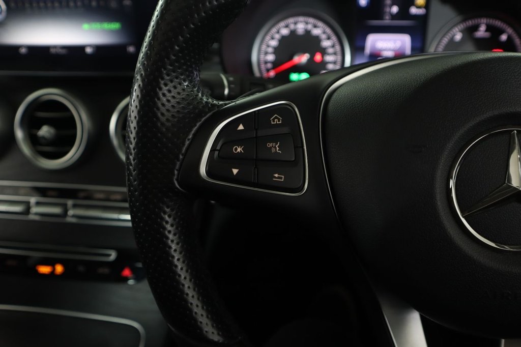 Used Mercedes-Benz GLC 2016 for sale - 77680980: Photo 40