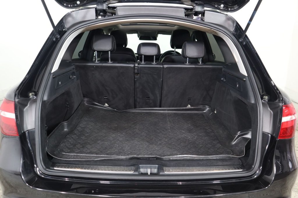 Used Mercedes-Benz GLC 2016 for sale - 77680980: Photo 9