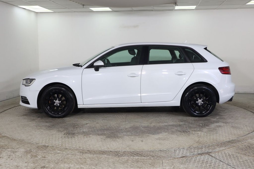 Used Audi A3 2013 for sale - 78153970: Photo 8