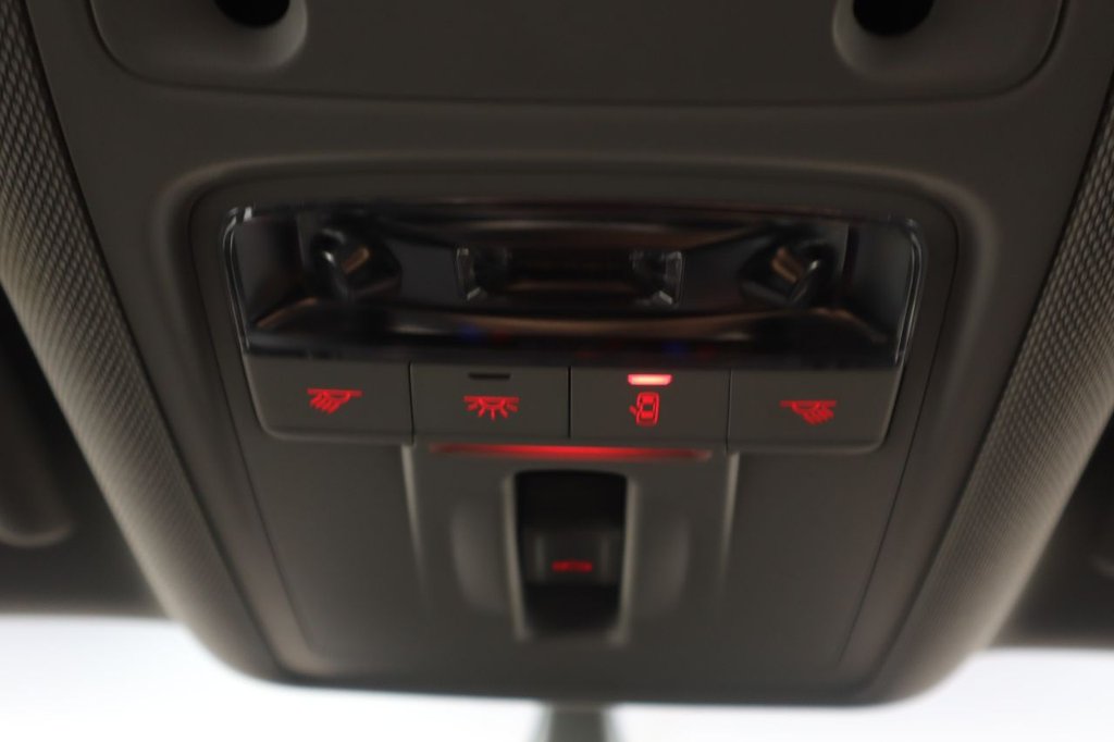 Used Audi A3 2014 for sale - 77680609: Photo 25