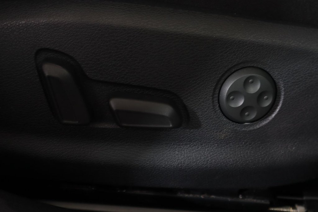 Used Audi A3 2014 for sale - 77680609: Photo 40