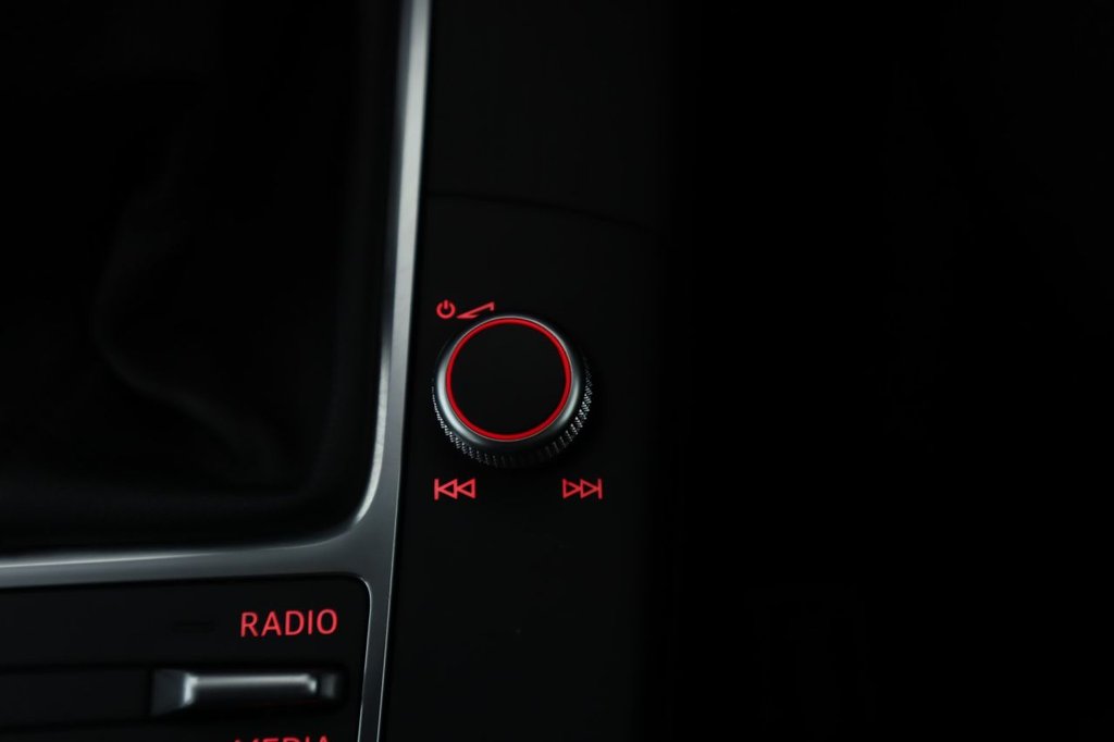 Used Audi A3 2014 for sale - 77680609: Photo 42