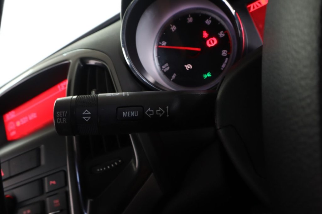 Used Vauxhall Astra 2013 for sale - 77748800: Photo 25