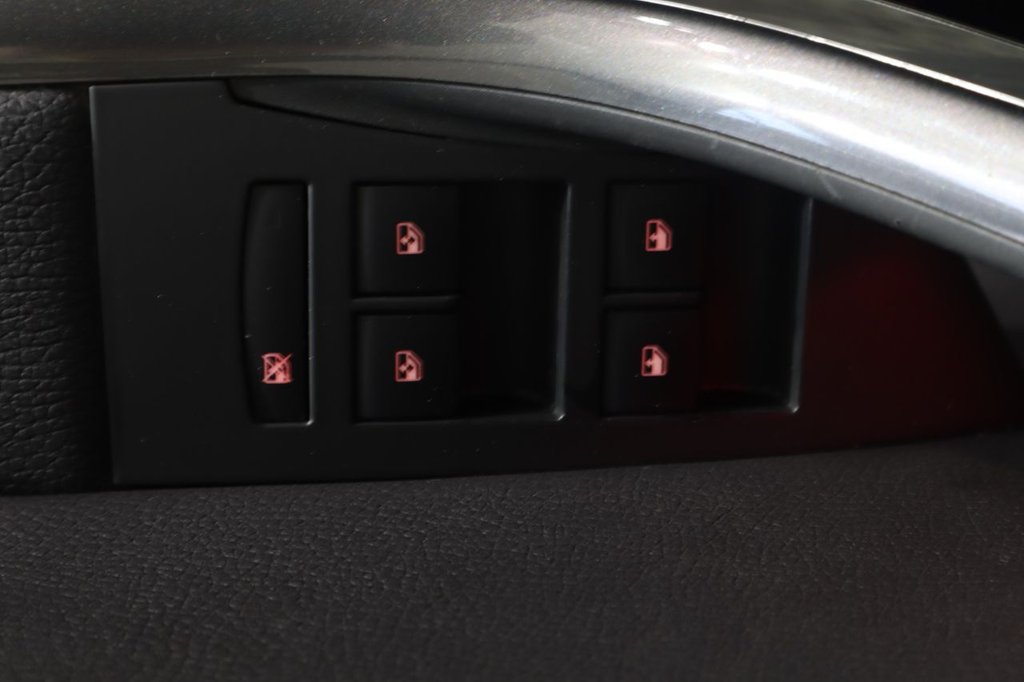 Used Vauxhall Astra 2013 for sale - 77748800: Photo 41