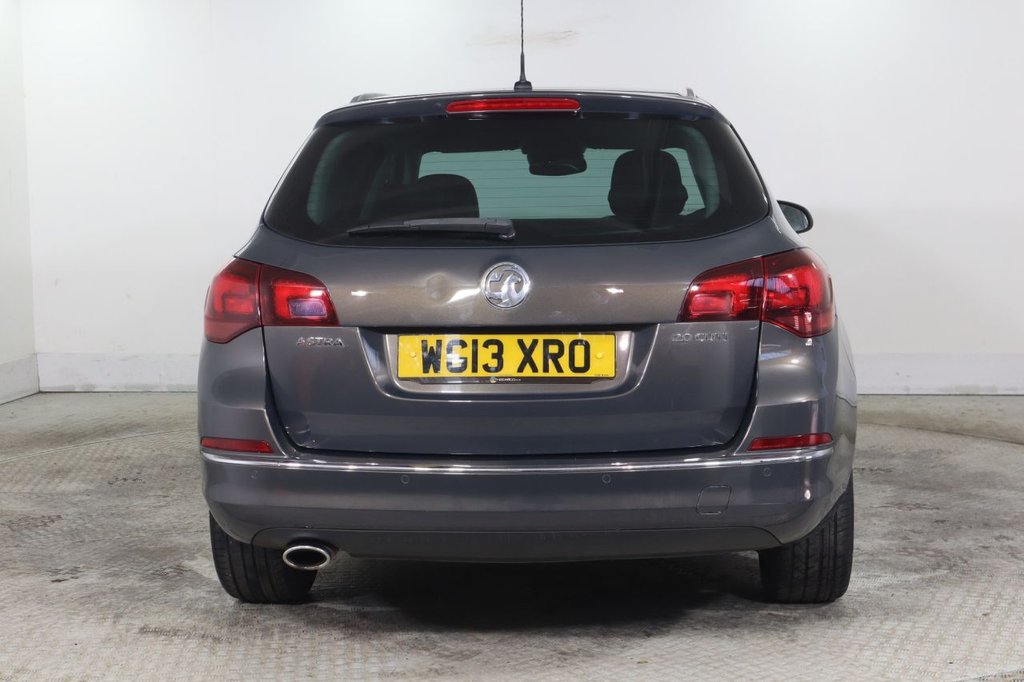 Used Vauxhall Astra 2013 for sale - 77748800: Photo 5