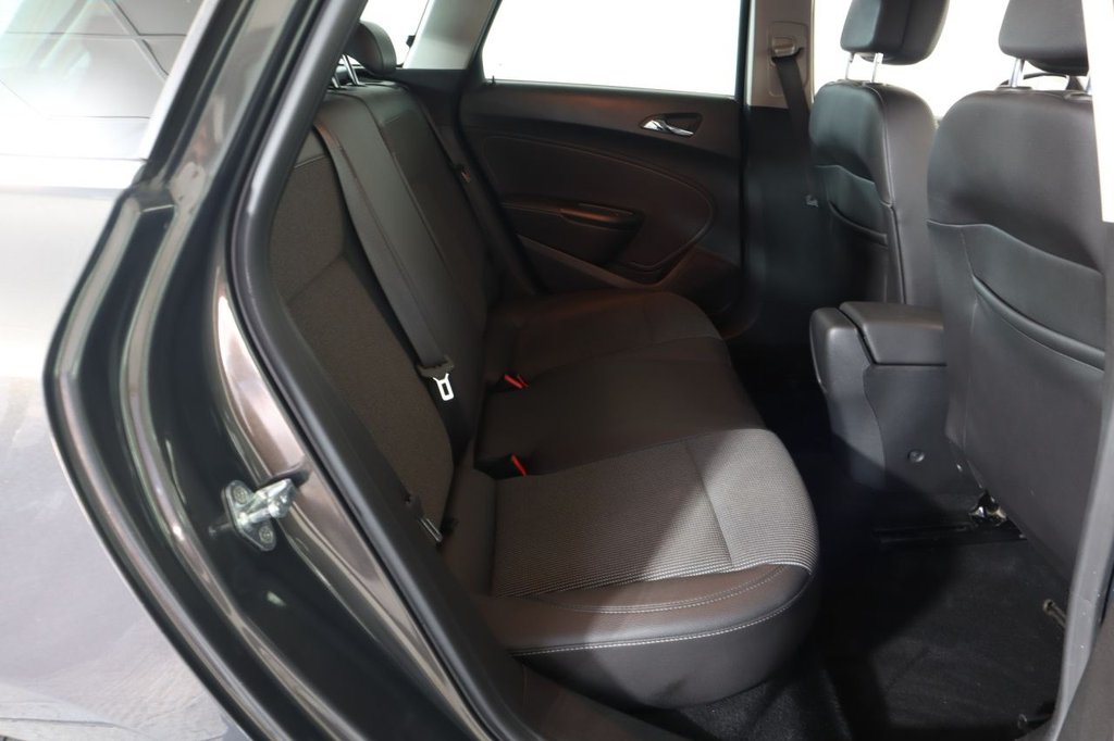 Used Vauxhall Astra 2013 for sale - 77748800: Photo 50