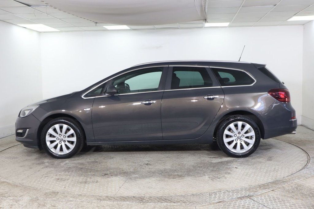 Used Vauxhall Astra 2013 for sale - 77748800: Photo 8