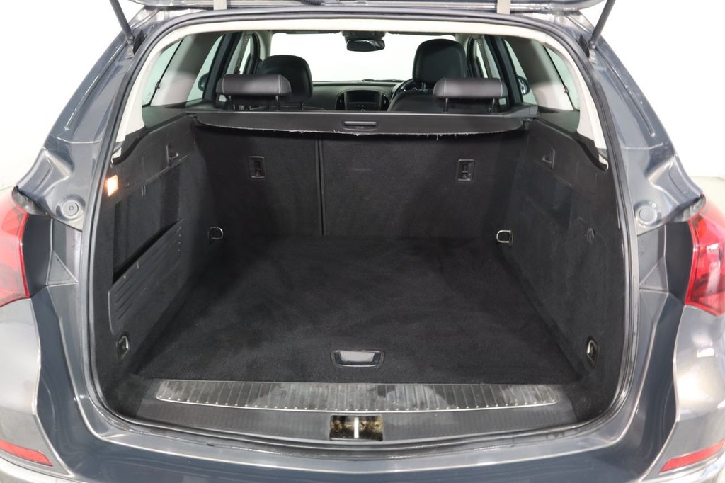 Used Vauxhall Astra 2013 for sale - 77748800: Photo 9