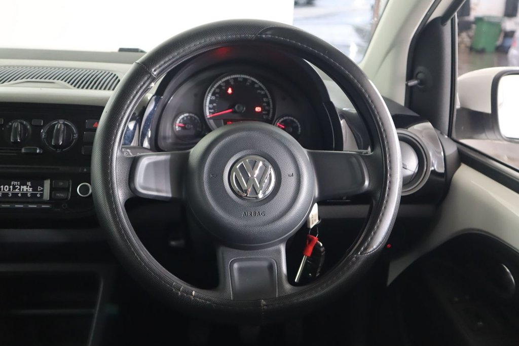 Used Volkswagen up! 2013 for sale - 76910184: Photo 26