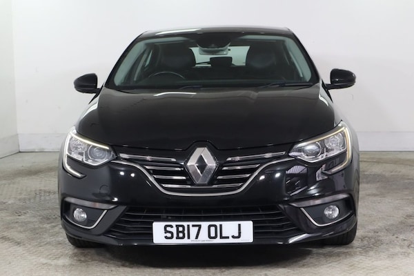 Used Renault Megane 2017 for sale - 76267025: Photo 2