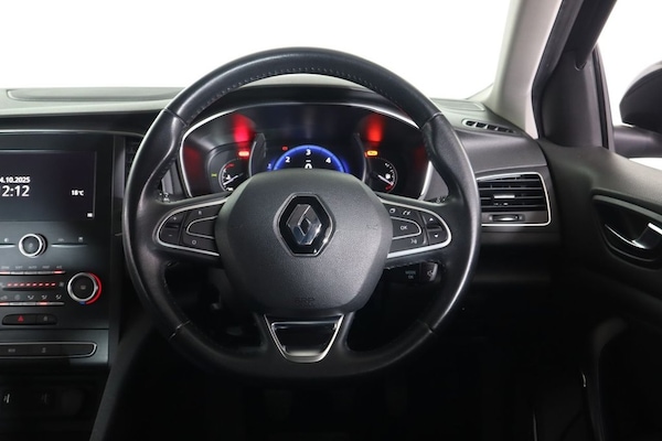Used Renault Megane 2017 for sale - 76267025: Photo 42
