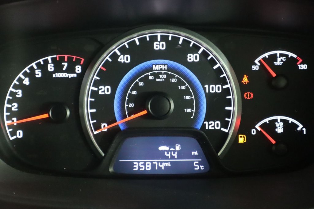 Used Hyundai i10 2018 for sale - 77110883: Photo 19