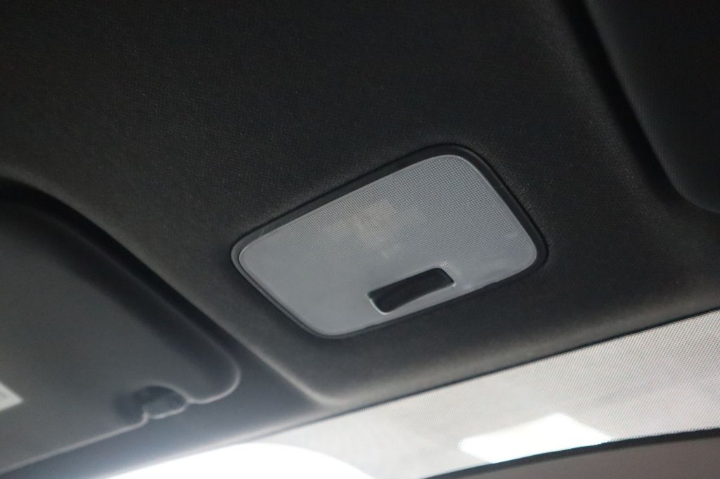 Used Hyundai i10 2018 for sale - 77110883: Photo 32