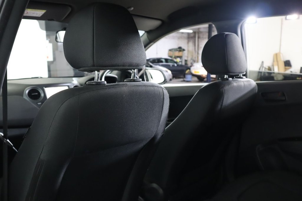 Used Hyundai i10 2018 for sale - 77110883: Photo 42