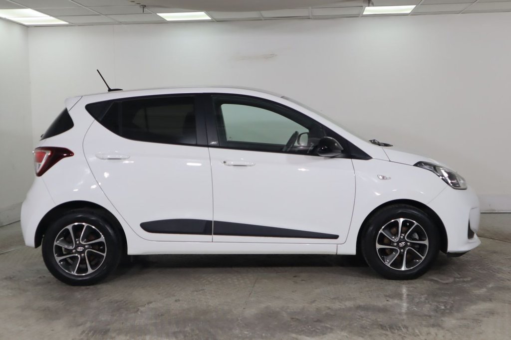 Used Hyundai i10 2018 for sale - 77110883: Photo 8