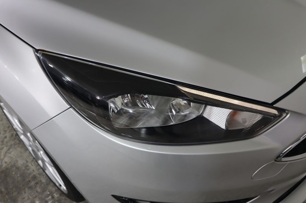 Used Ford Focus 2015 for sale - 76986242: Photo 13