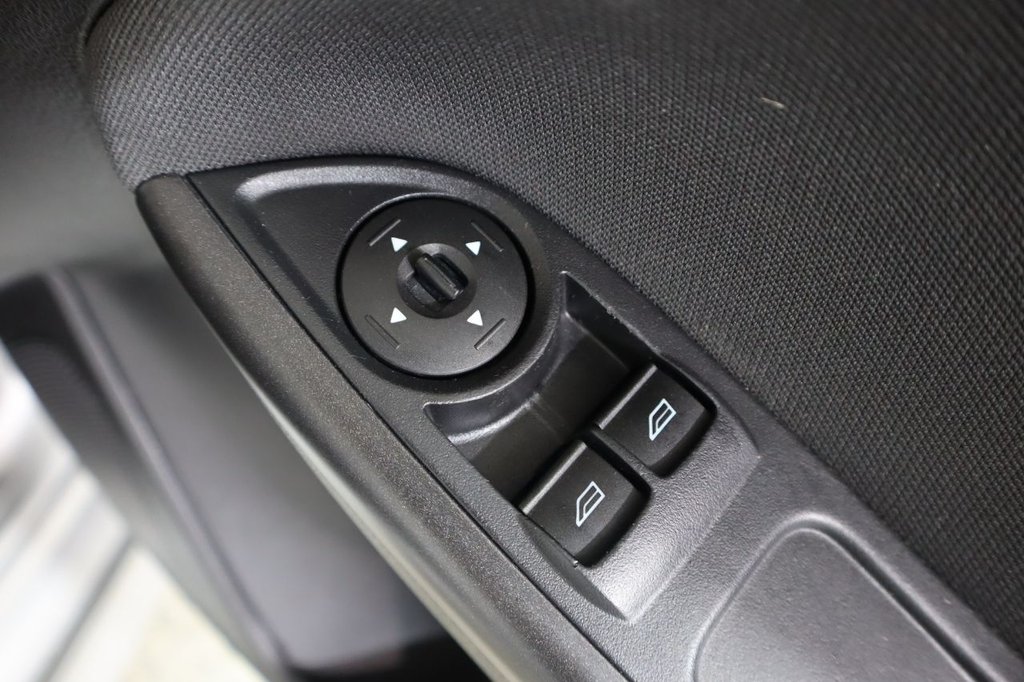 Used Ford Focus 2015 for sale - 76986242: Photo 16