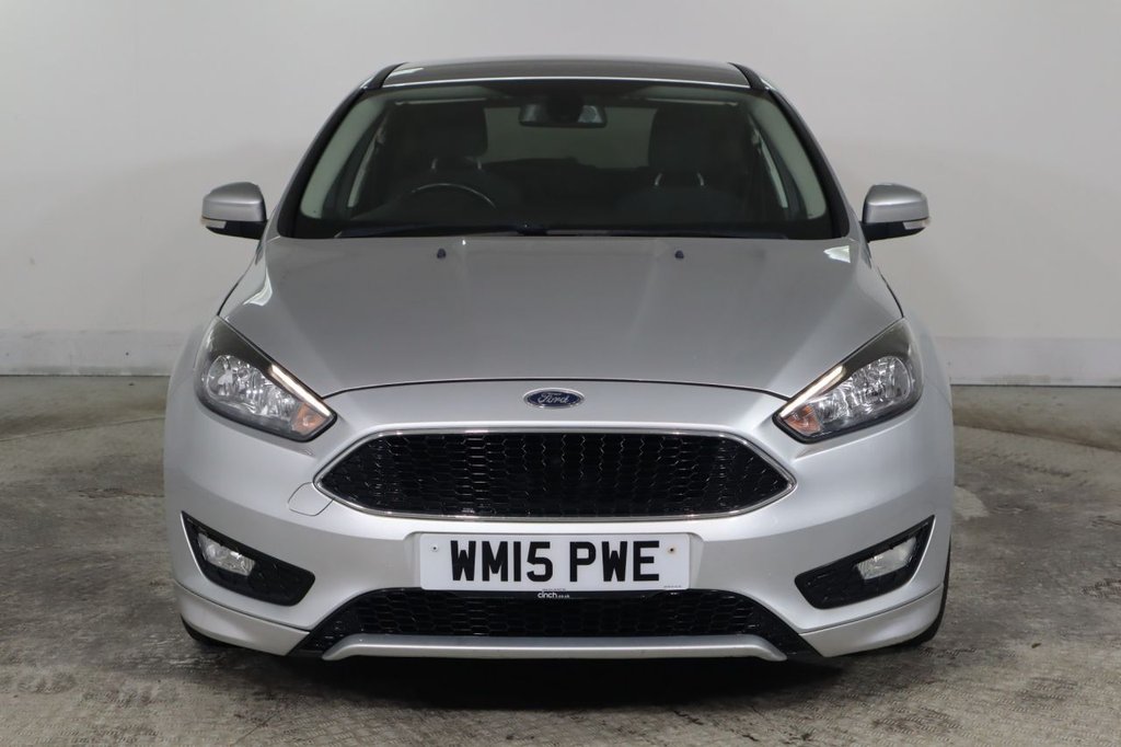 Used Ford Focus 2015 for sale - 76986242: Photo 2