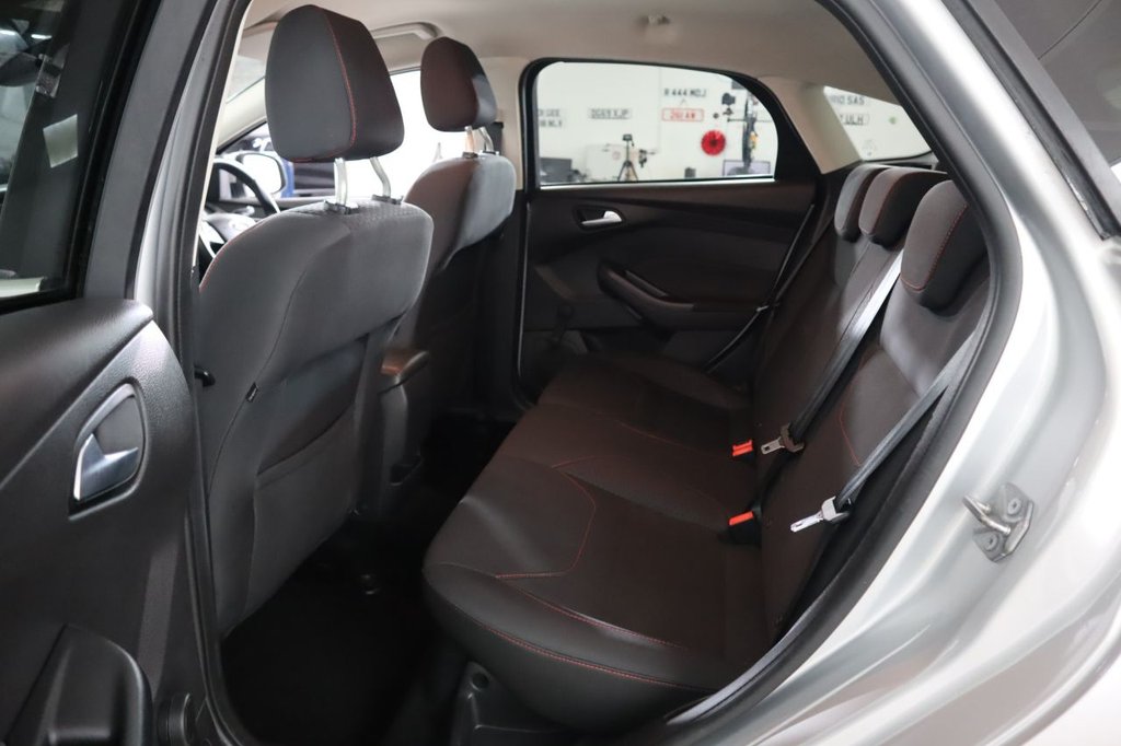 Used Ford Focus 2015 for sale - 76986242: Photo 25