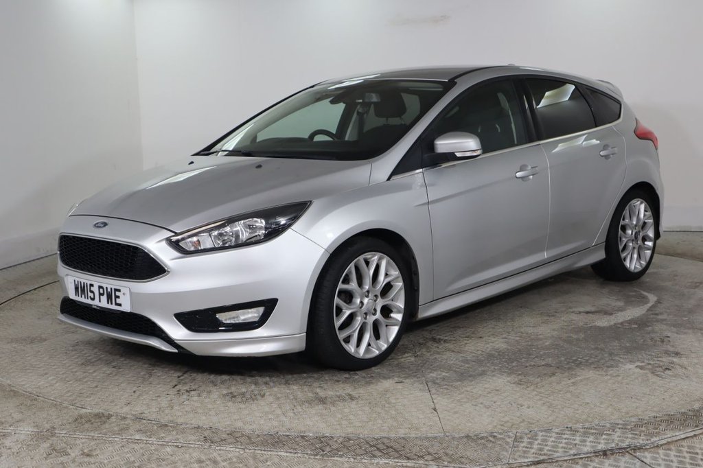 Used Ford Focus 2015 for sale - 76986242: Photo 3