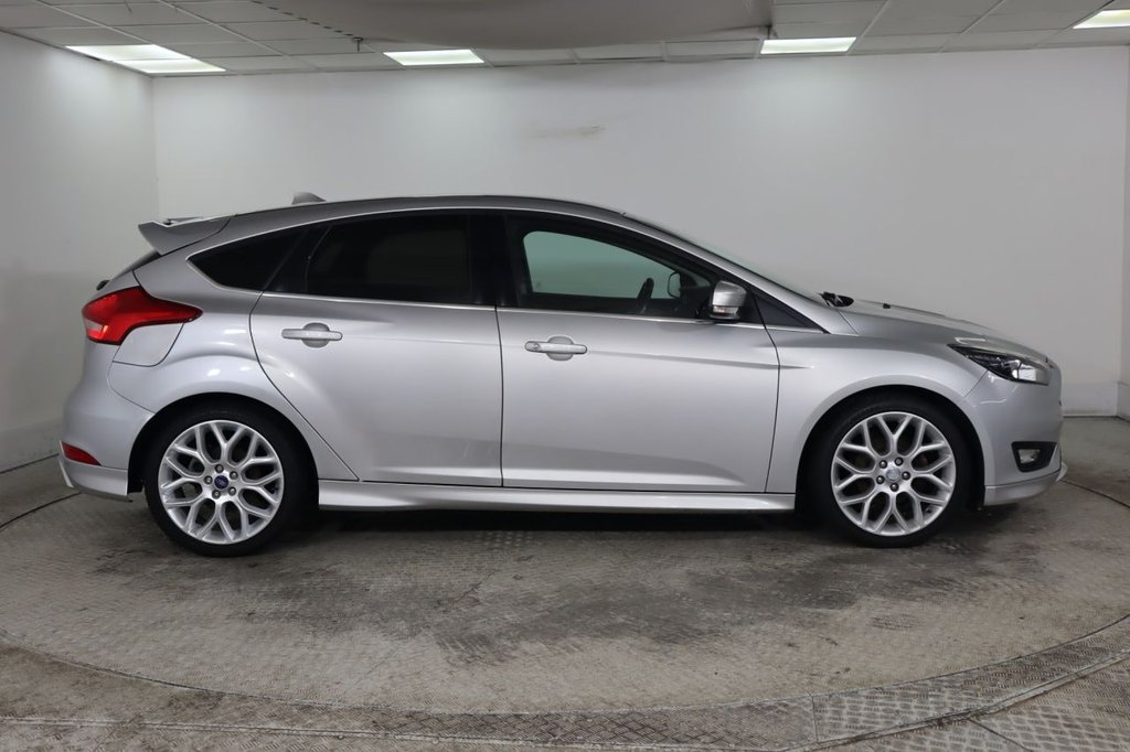 Used Ford Focus 2015 for sale - 76986242: Photo 7