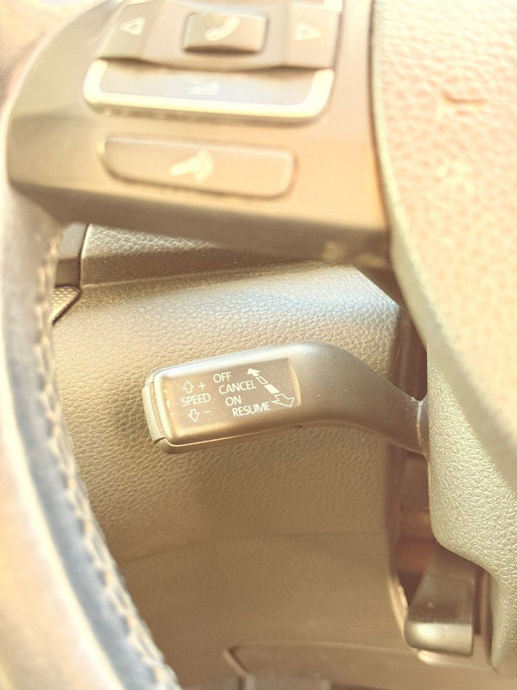 Used Volkswagen Sharan 2012 for sale - 77241755: Photo 11