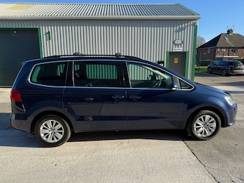 Used Volkswagen Sharan 2012 for sale - 77241755: Photo