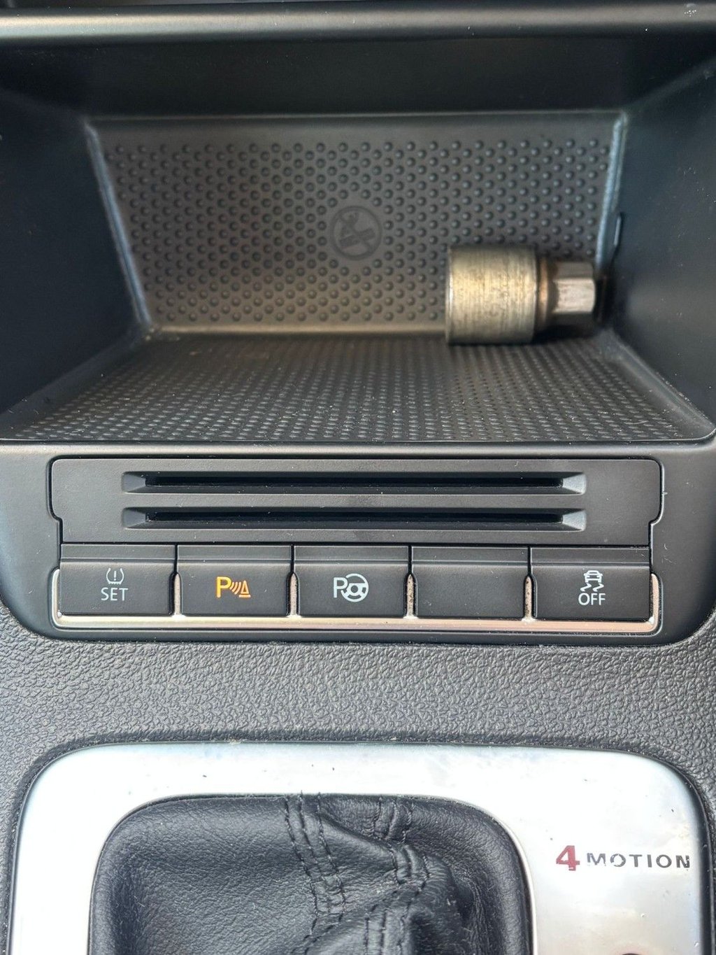 Used Volkswagen Tiguan 2010 for sale - 78061883: Photo 17