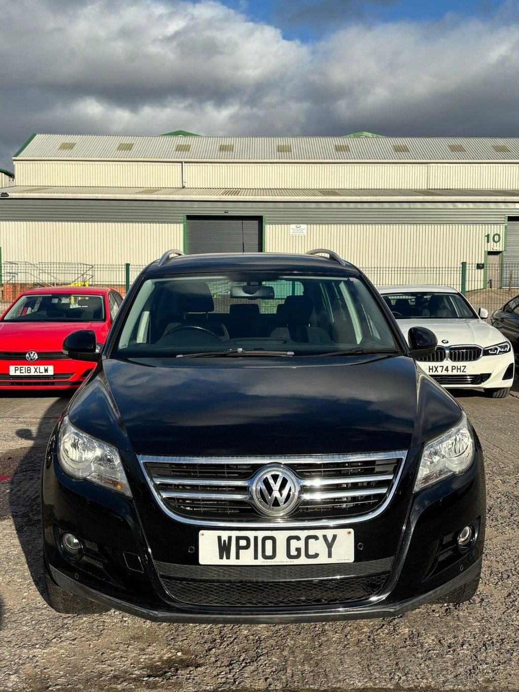 Used Volkswagen Tiguan 2010 for sale - 78061883: Photo 2