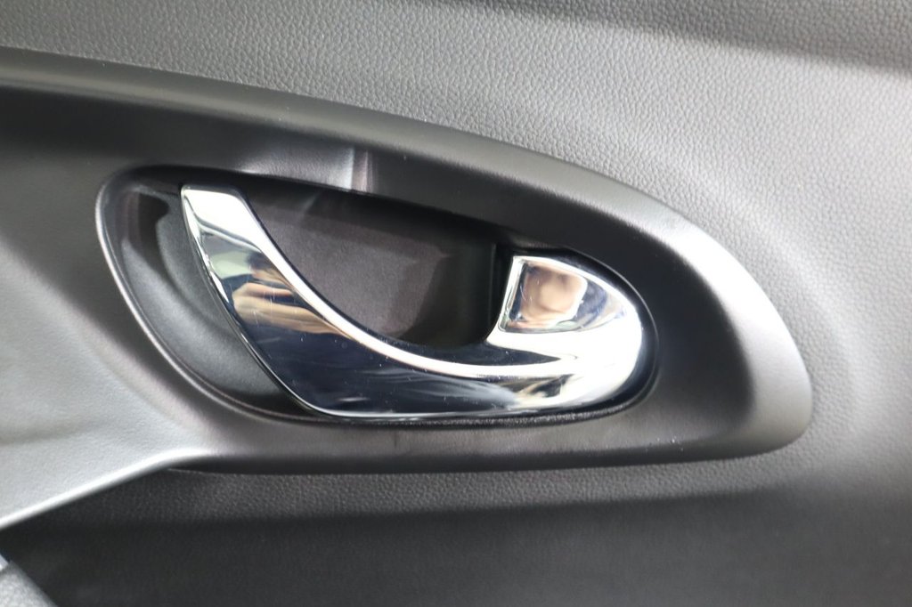 Used Renault Kadjar 2017 for sale - 76536133: Photo 35