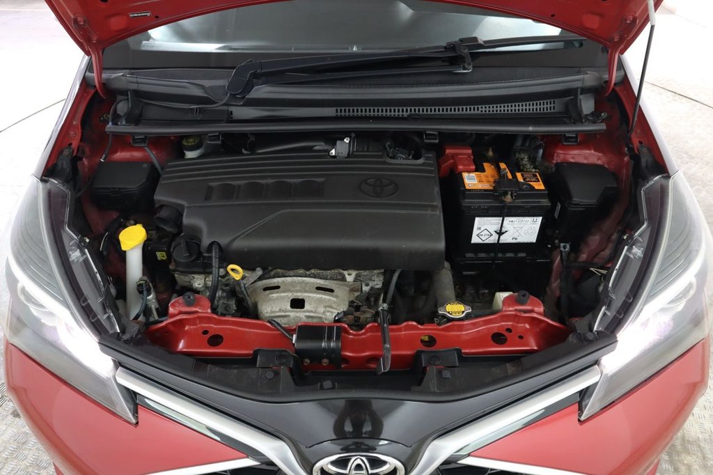 Used Toyota Yaris 2016 for sale - 76582026: Photo 10