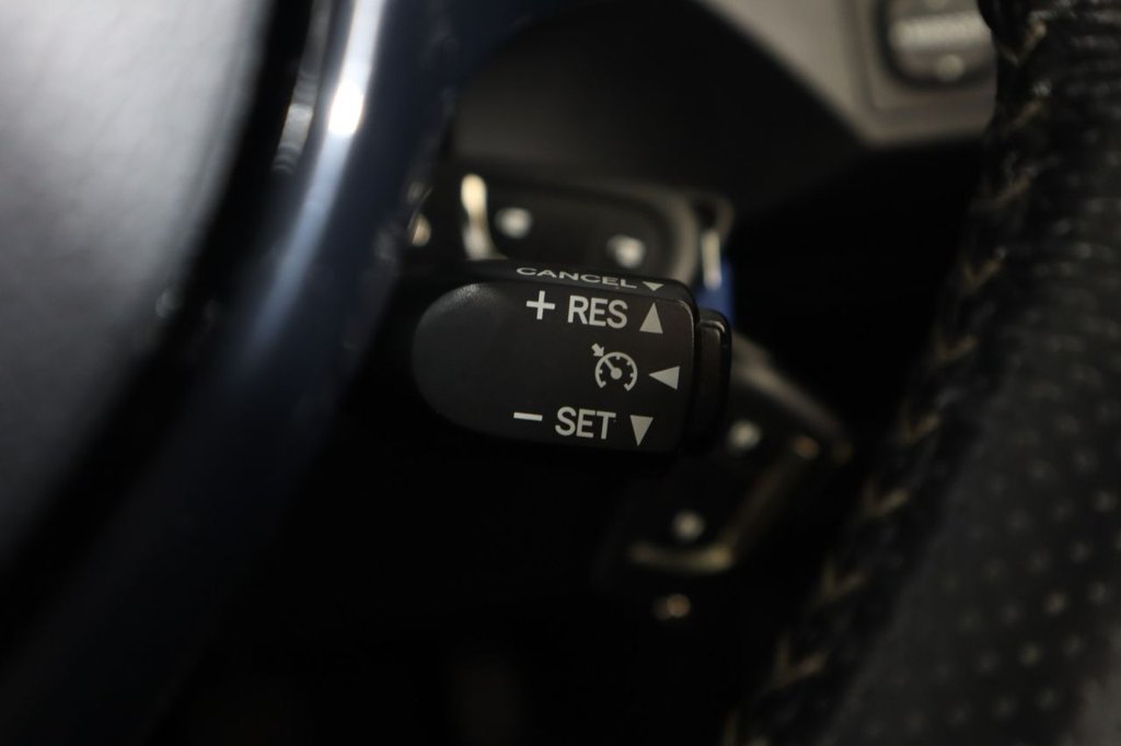 Used Toyota Yaris 2016 for sale - 76582026: Photo 22