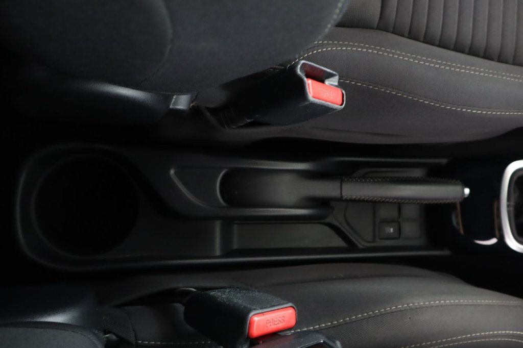 Used Toyota Yaris 2016 for sale - 76582026: Photo 25