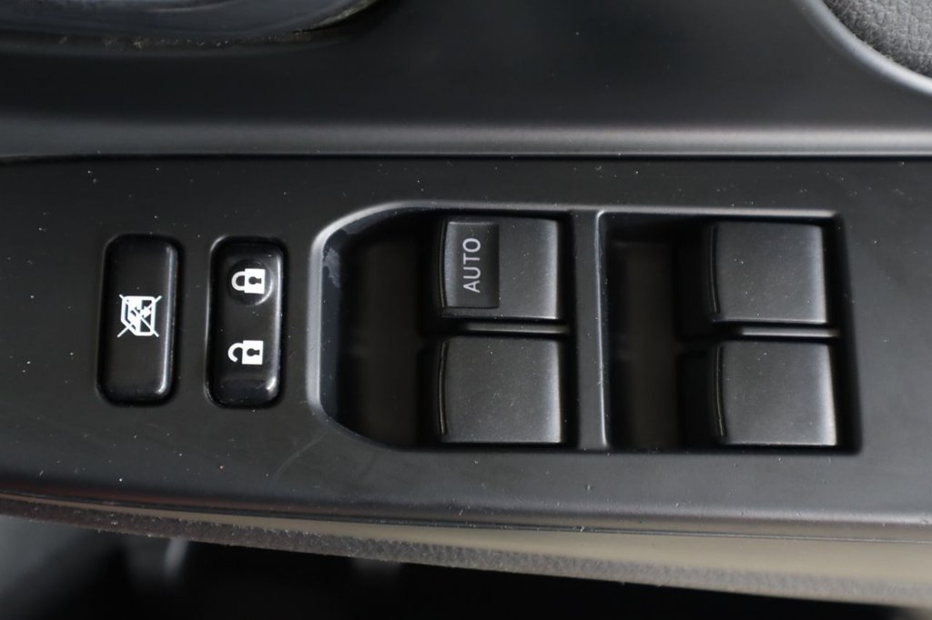 Used Toyota Yaris 2016 for sale - 76582026: Photo 26