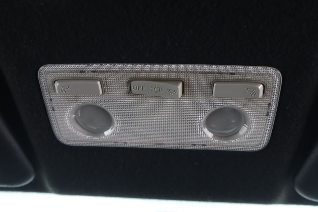 Used Toyota Yaris 2016 for sale - 76582026: Photo 29