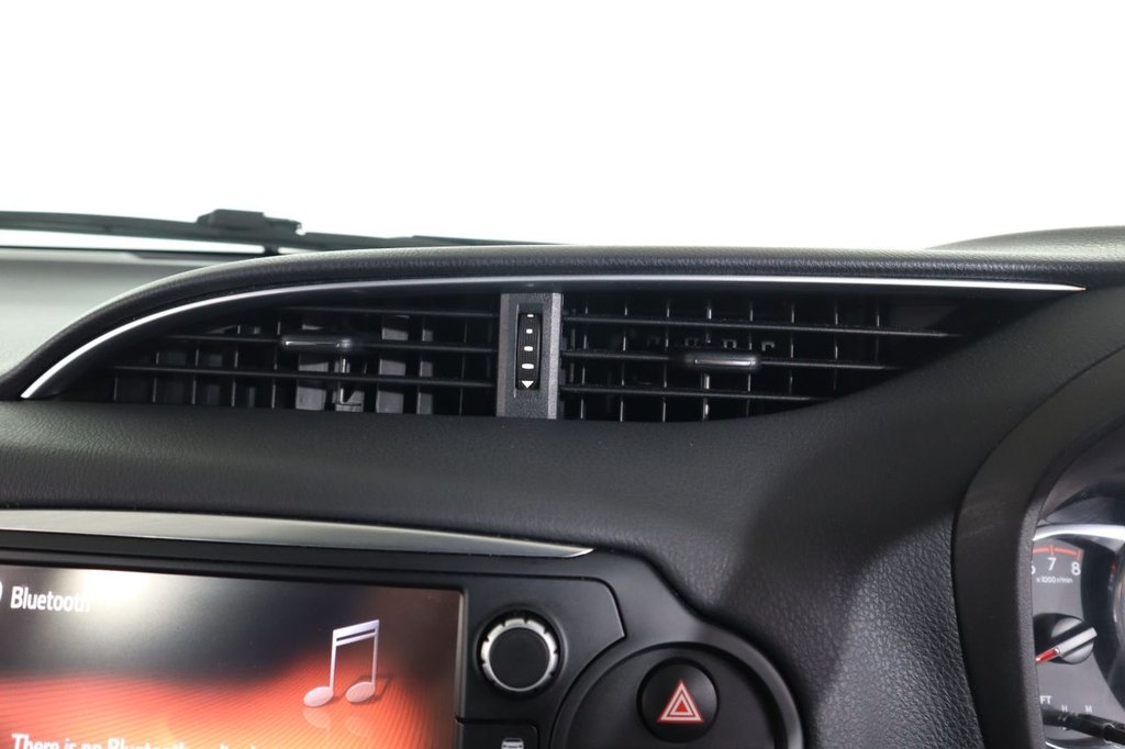 Used Toyota Yaris 2016 for sale - 76582026: Photo 31