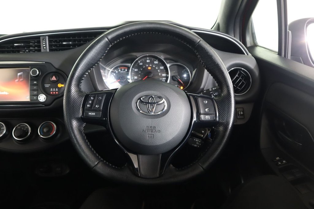 Used Toyota Yaris 2016 for sale - 76582026: Photo 32