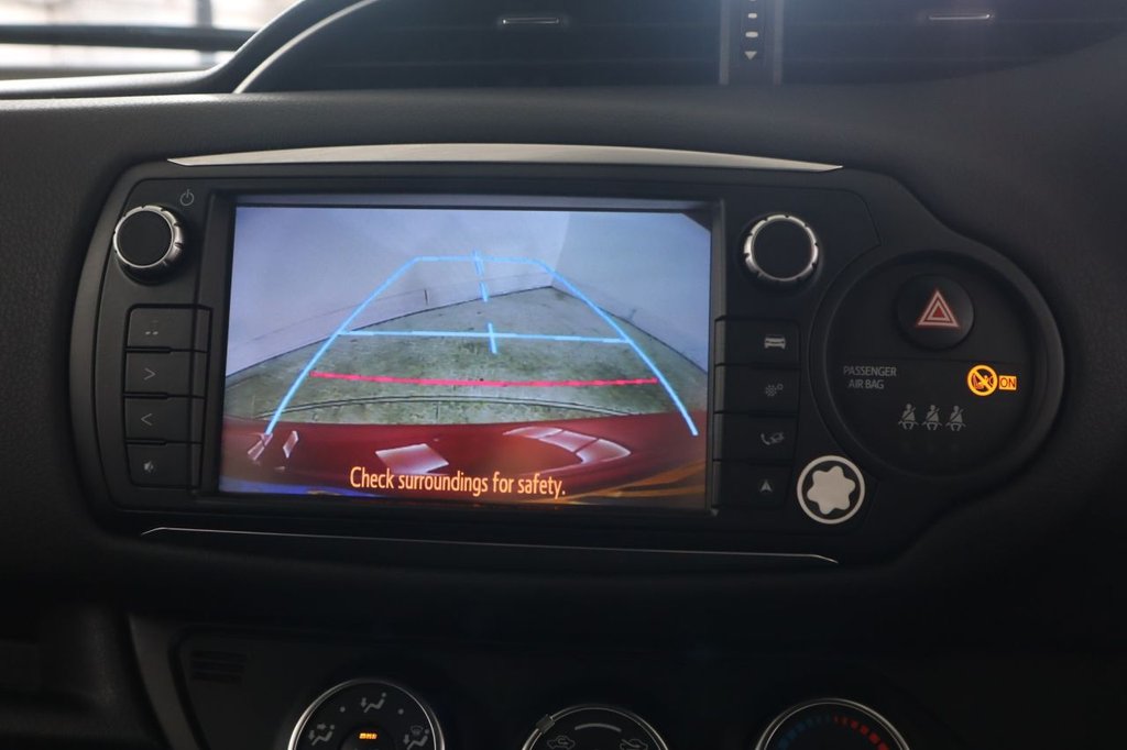 Used Toyota Yaris 2016 for sale - 76582026: Photo 44