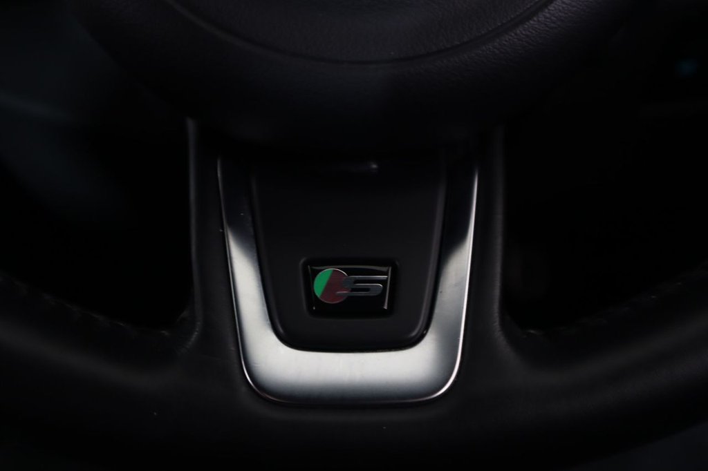 Used Jaguar F-Pace 2018 for sale - 77507801: Photo 25