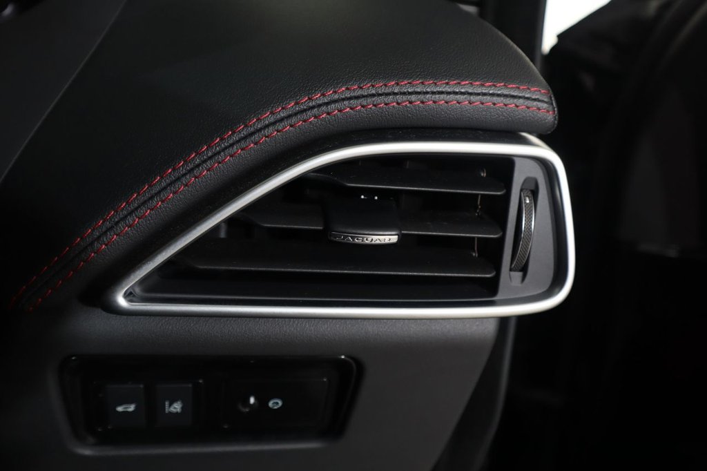 Used Jaguar F-Pace 2018 for sale - 77507801: Photo 31