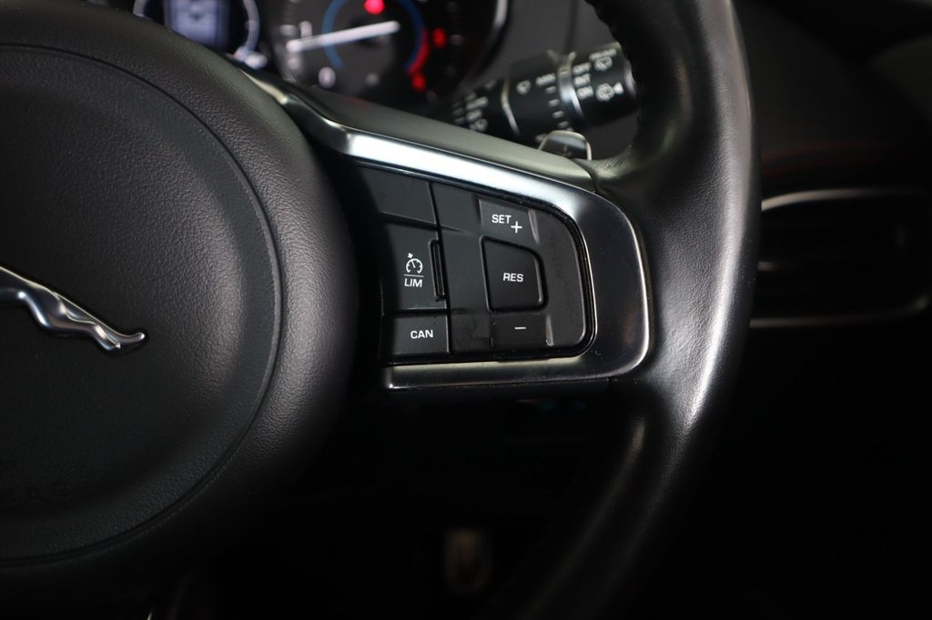 Used Jaguar F-Pace 2018 for sale - 77507801: Photo 38