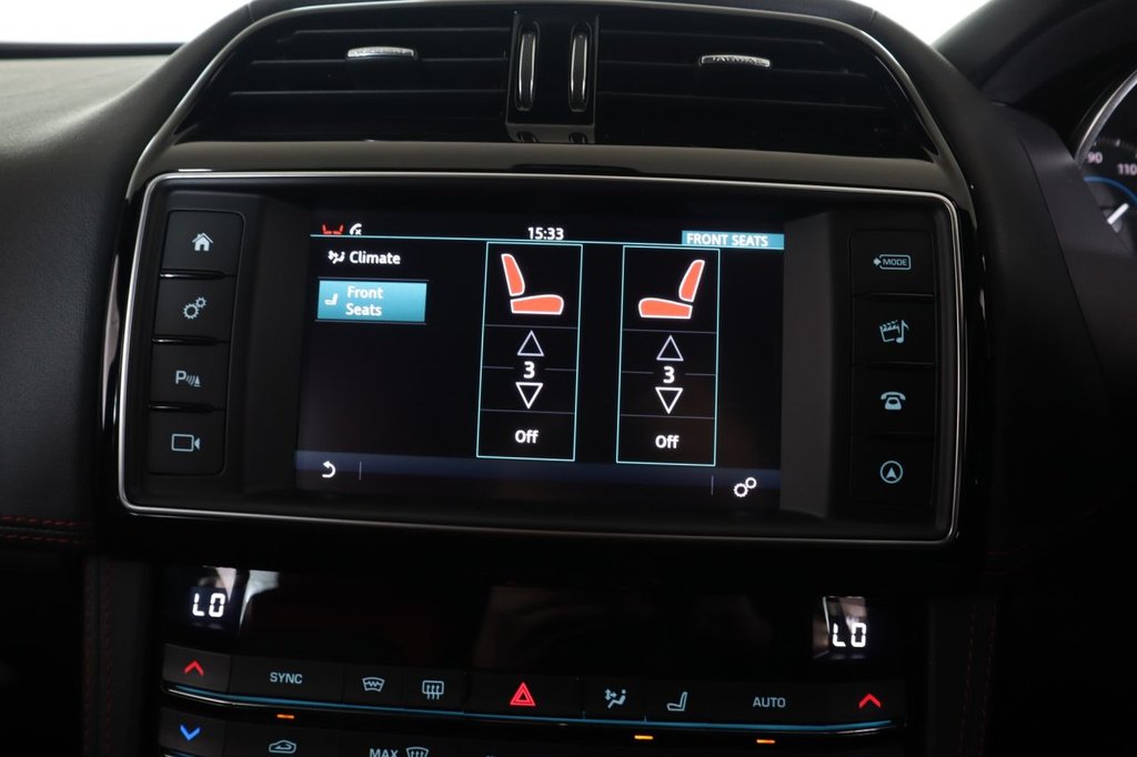 Used Jaguar F-Pace 2018 for sale - 77507801: Photo 43