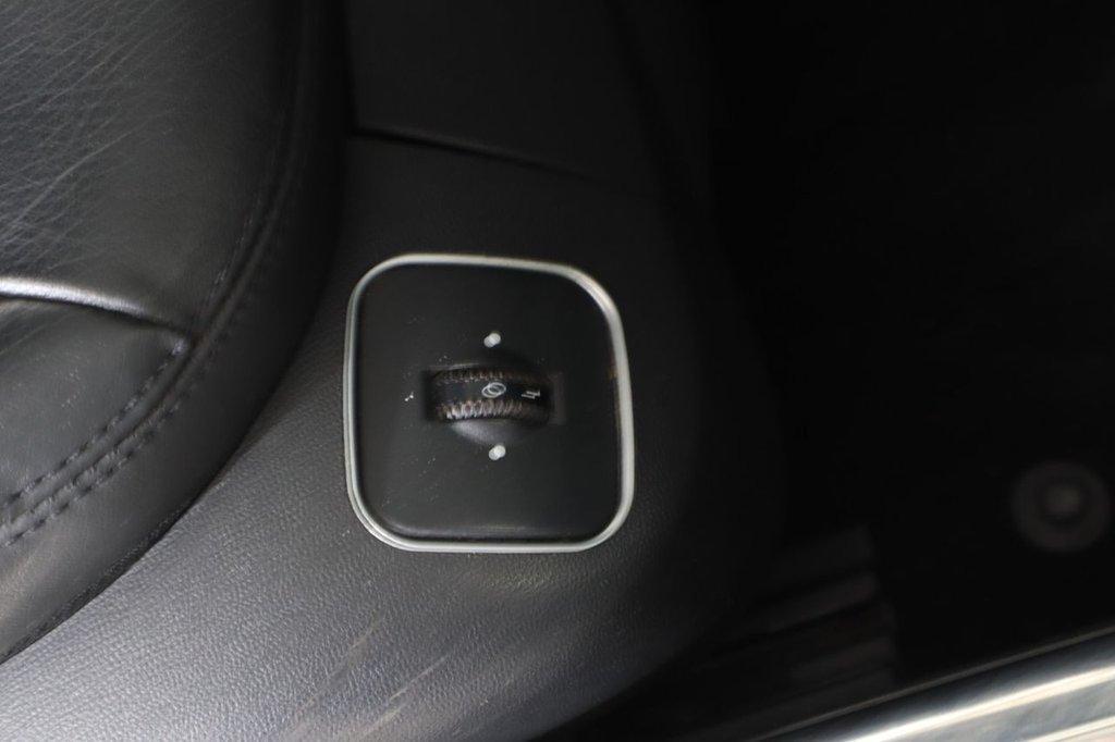 Used Mercedes-Benz SL 2009 for sale - 77507657: Photo 35